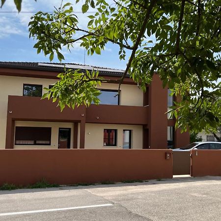 Vive Apartments Visit Veneto Express Castelfranco Vêneto Exterior foto